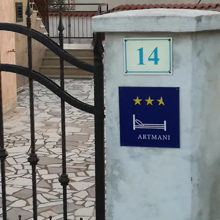 דירה Manda *